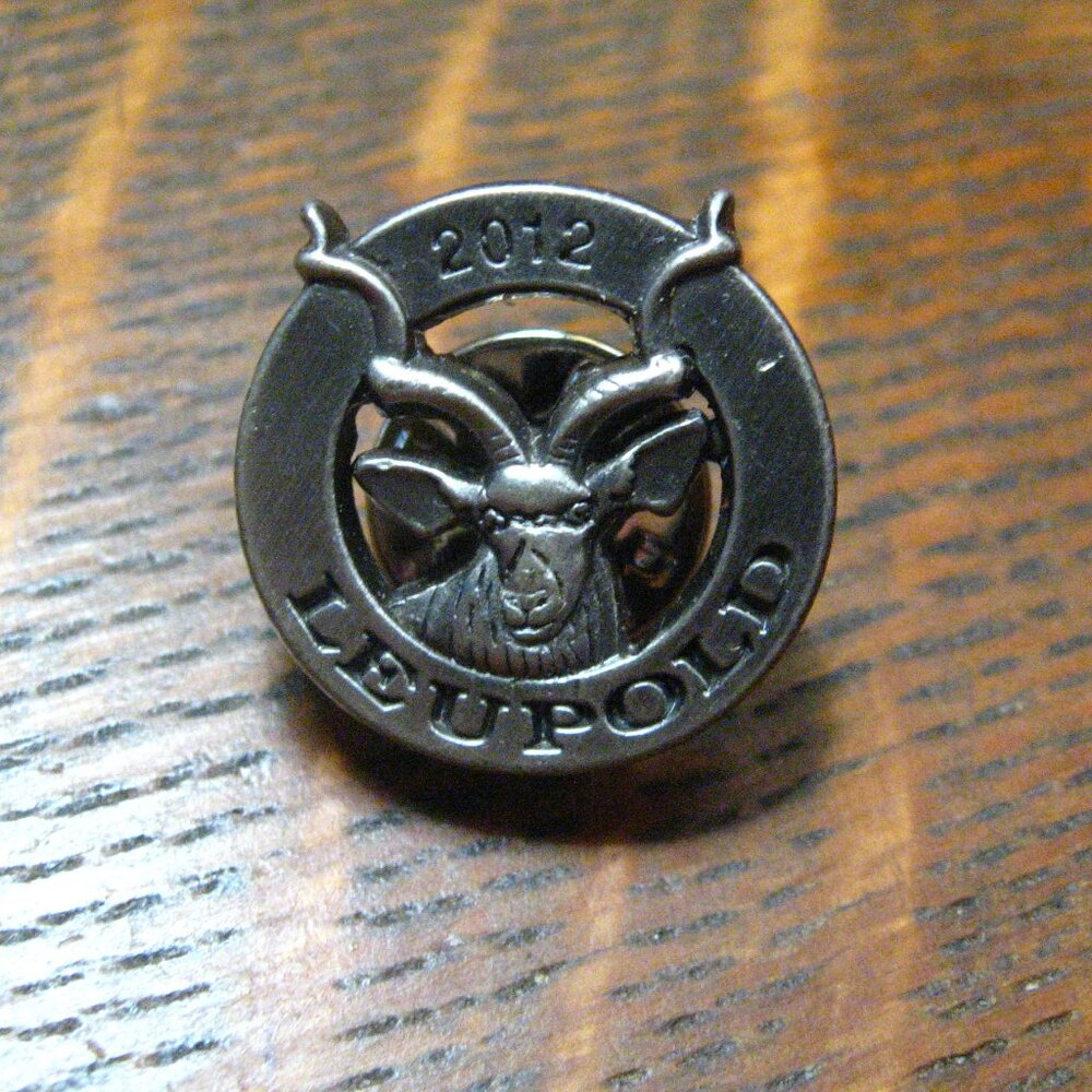 Leupold Optics Sights 2012 Lapel Jacket Hat Pin